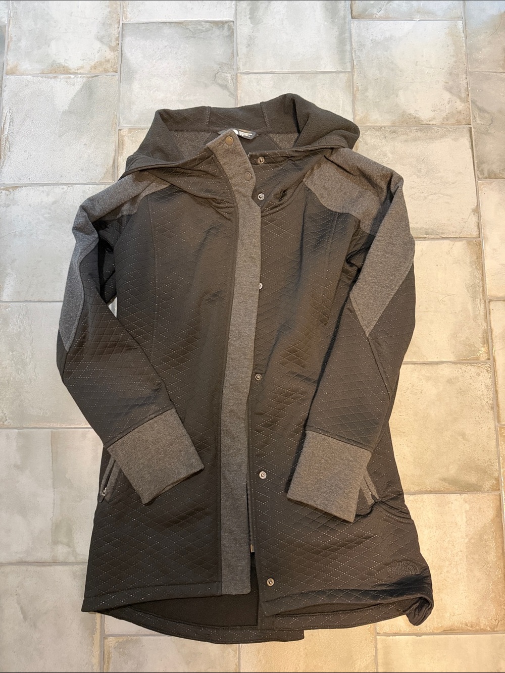 The North Face Women’s Hooded Quilted Jacket - Black & Gray
